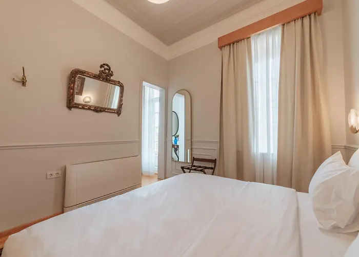 Karargah * אורלה